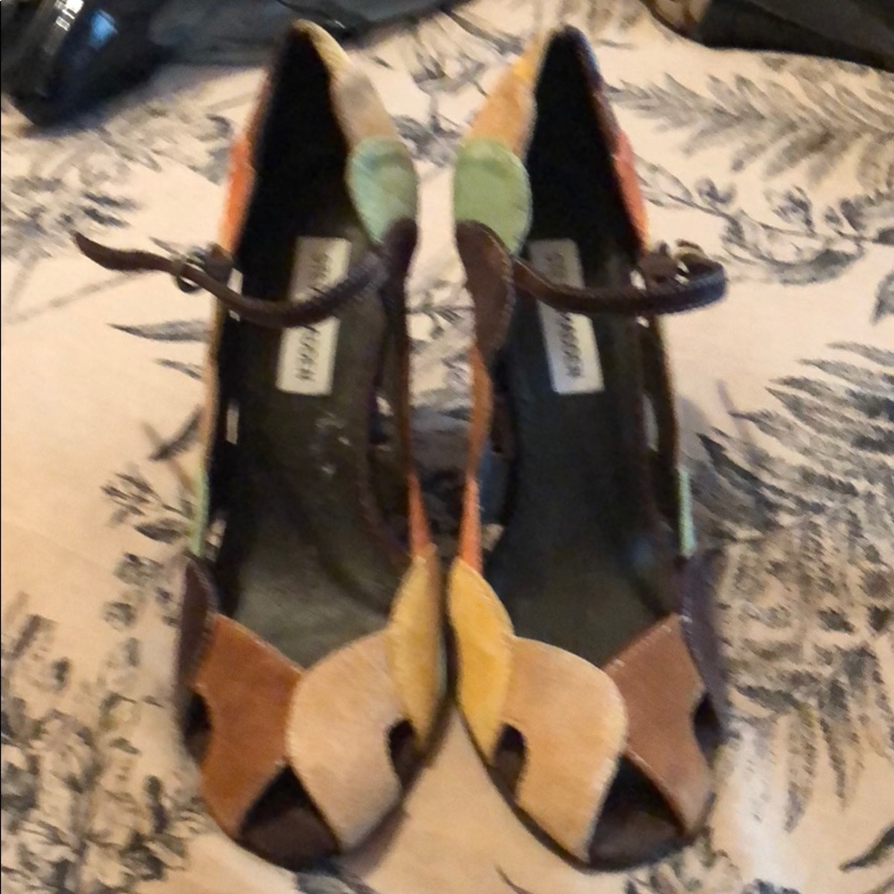 Women’s multi-color wedge heels